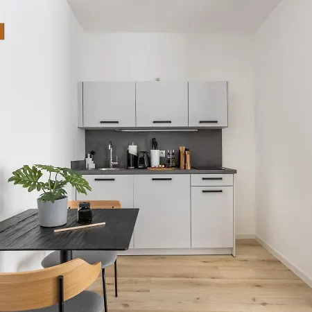 Limehome Johannisstrasse 3*