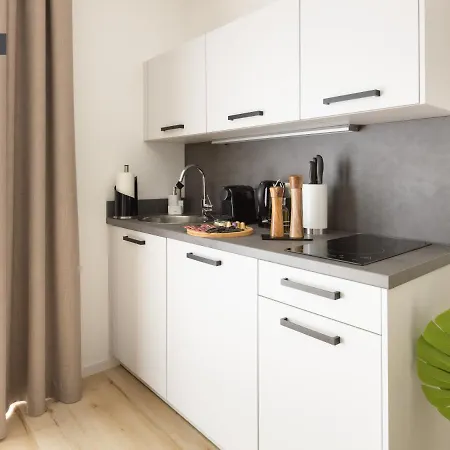 Aparthotel Limehome Johannisstrasse 3*