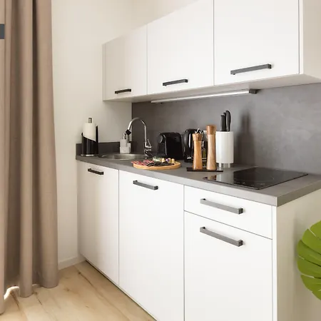 Aparthotel Limehome Johannisstrasse 3*