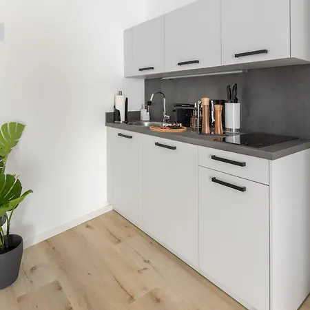 Limehome Johannisstrasse 3*