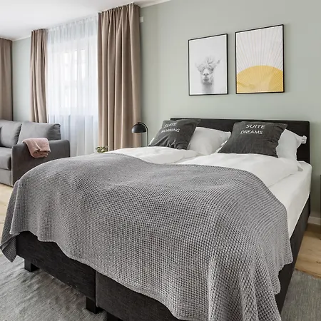 Limehome Johannisstrasse 3*